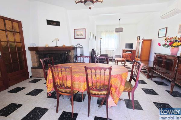 Maison
                                                                                                                                                                                                                                                                                                                        4 pièce(s)                                                                                                                                                                                                          3 chambre(s)                                                                                                                                                                                                          92  m²