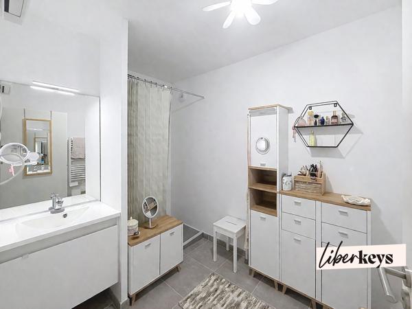 APPARTEMENT T3 AVEC DOUBLE TERRASSE + PARKING