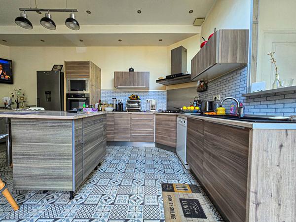 Plein pied de vie dans un village recherché à 5 min de Gisors