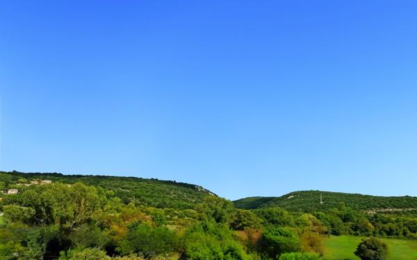 Maison à vendre    5 pièces • 137,67 m2 Lussan