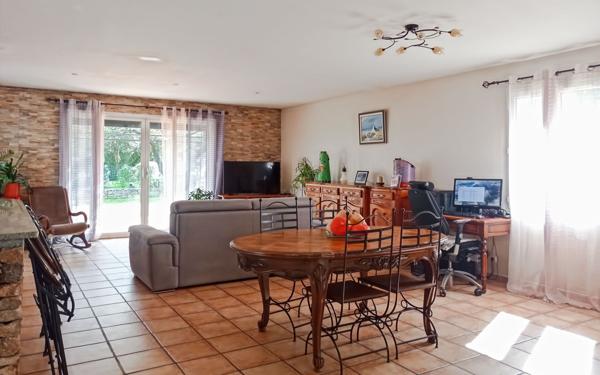 Maison à vendre    5 pièces • 137,67 m2 Lussan