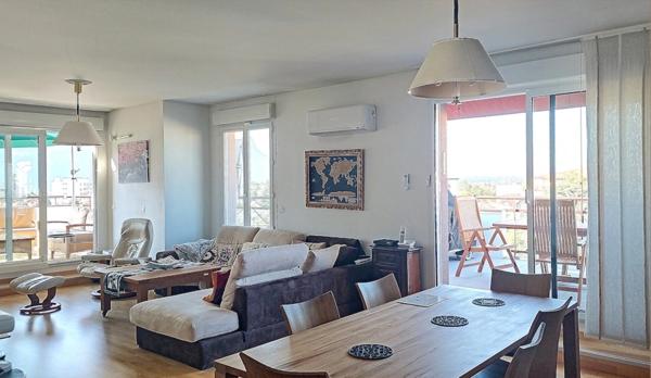 GAILLARD appartement T5 de 135 m2