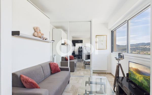 Appartement à vendre    1 pièce • 27 m2 Mandelieu-la-Napoule