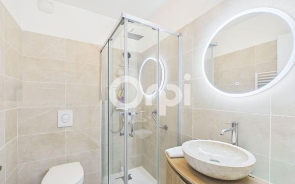 Appartement à vendre    1 pièce • 27 m2 Mandelieu-la-Napoule