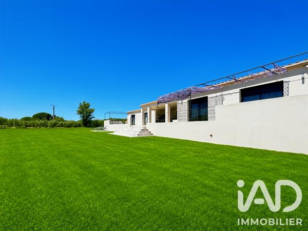 Maison à vendre 7 pièces 234 m² Arles
