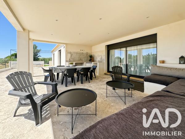 Maison à vendre 7 pièces 234 m² Arles