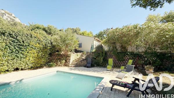 Maison à vendre 6 pièces 207 m² Robion