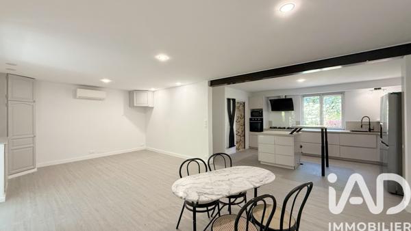 Maison à vendre 6 pièces 207 m² Robion