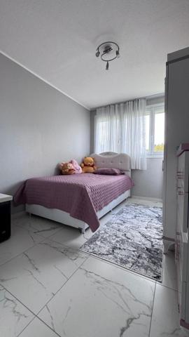 Rare a la vente vaste T6 marseIlle 10eme