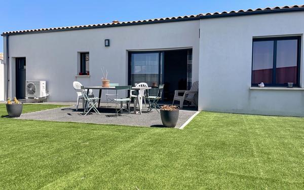 Maison à vendre    4 pièces •  Saint-Rogatien