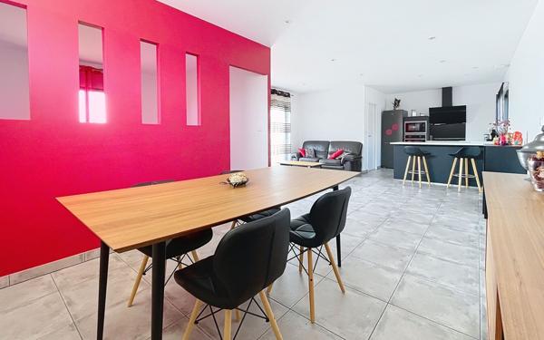 Maison à vendre    4 pièces •  Saint-Rogatien