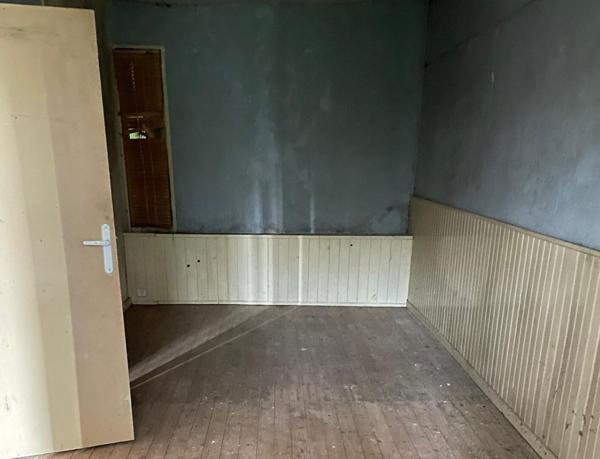 MAISON 120 M² A RENOVER AVEC GARAGE + 850 M² DE TERRAIN