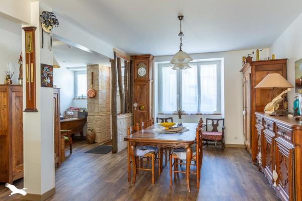 Maison à vendre |  Saint-Germain-les-Belles |  11 pièces | 211 m²