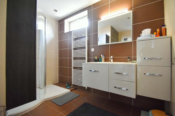 L'ESPRIT MAISON INDIVIDUELLE : DUPLEX SINGLE 70m² – HYPER-CENTRE WATTRELOS