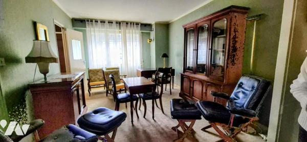 CANDE CENTRE - MAISON  3 CHAMBRES - GARAGE AMENAGÉ AU 1ER ETAGE + GRENIERS