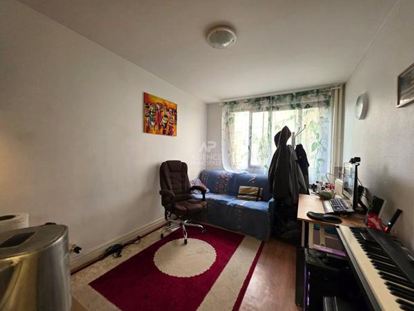 PARIS 20EME - STUDIO - PORTE DE MONTREUIL €147 000 ** - Référence 6721-NG