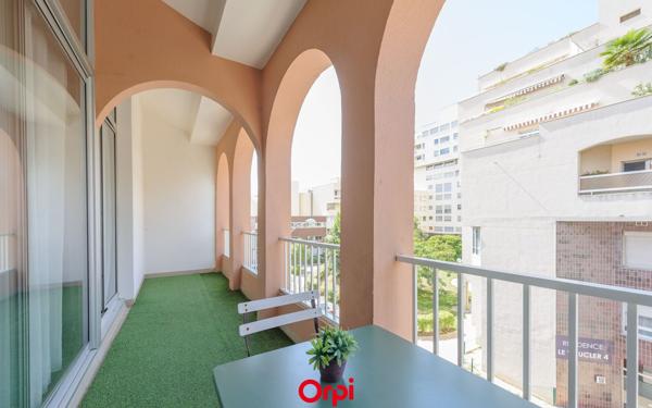 Appartement à vendre    3 pièces • 49,82 m2 La Rochelle