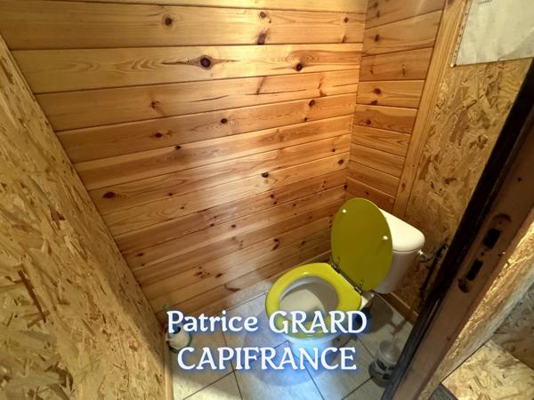 Propriete à vendre 11 pièces et 9 chalets aménagés