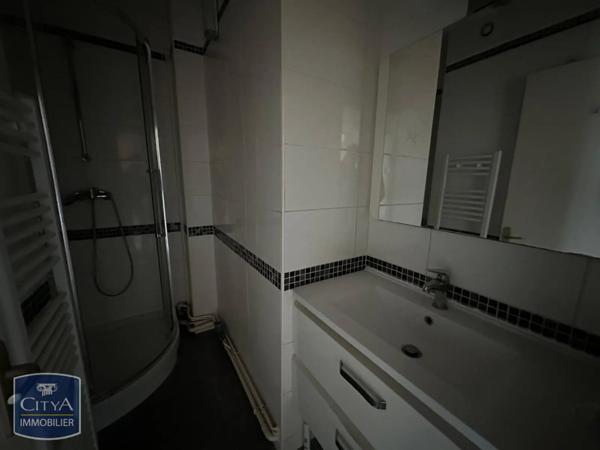 Appartement à louer 3 pièces 56.81m²