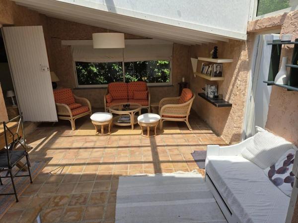 Vente Villa 6 pièces 121 m2 à Bormes-les-Mimosas