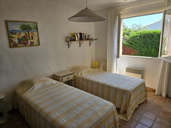 Vente Villa 6 pièces 121 m2 à Bormes-les-Mimosas