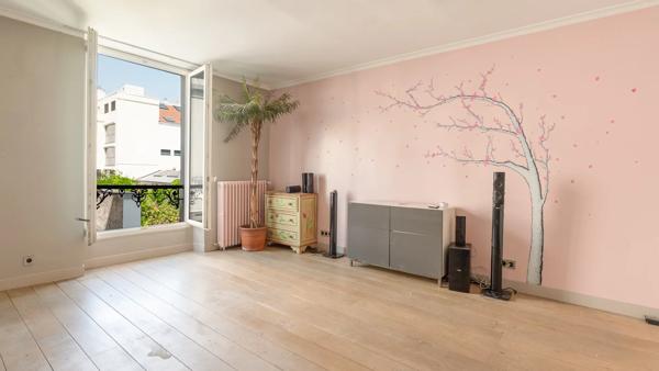 Appartement Paris 10 e - BONNE NOUVELLE / PETITES ÉCURIES