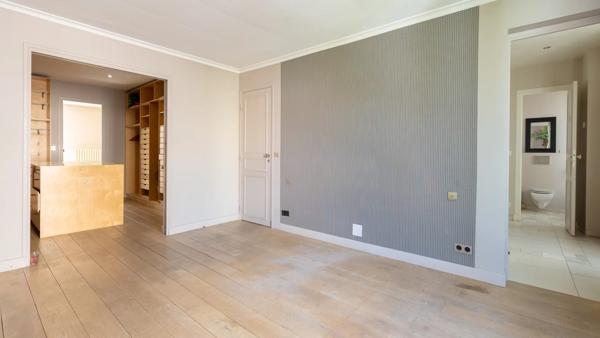 Appartement Paris 10 e - BONNE NOUVELLE / PETITES ÉCURIES