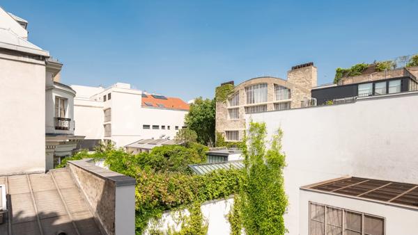 Appartement Paris 10 e - BONNE NOUVELLE / PETITES ÉCURIES