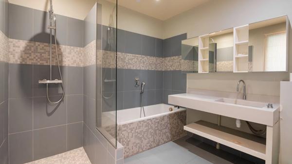 Appartement Paris 10 e - BONNE NOUVELLE / PETITES ÉCURIES