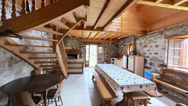 A VENDRE ANCIENNE GRANGE DE 120 M2 SUR 15000 M2 DE TERRAIN - SECTEUR SALLES - ARGELES GAZOST , Argeles gazost A VENDRE ANCIENNE GRANGE DE 120 M2 SUR 15000 M2 DE TERRAIN - SECTEUR SALLES - ARGELES GAZOST , Argeles gazost