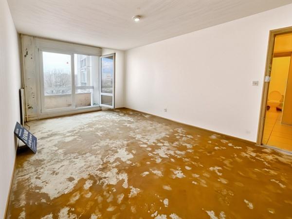 🏡T3 67 m² avec ascenseur – Parking et métro