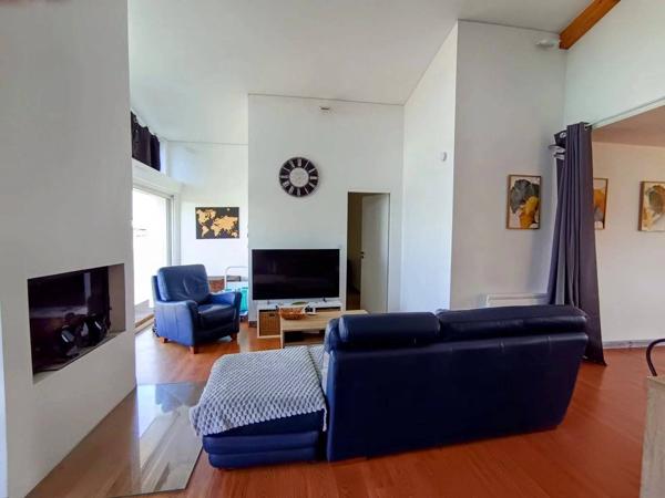Belle maison de 175 m² avec piscine à Loudun