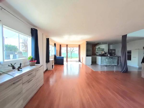 Belle maison de 175 m² avec piscine à Loudun