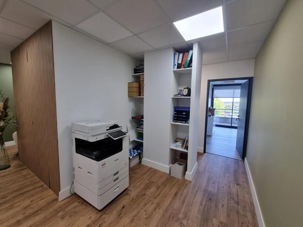 A vendre, BUREAUX lumineux avec vue sur le marais – Zone tertiaire du Gatineau, 85 SAINT HILAIRE DE RIEZ