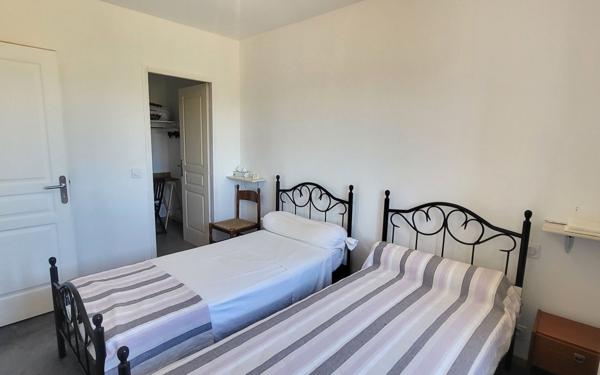 Maison à vendre    4 pièces •  Lablachère