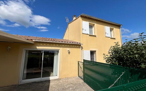 Maison à vendre    4 pièces •  Lablachère