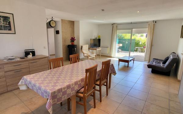 Maison à vendre    4 pièces •  Lablachère