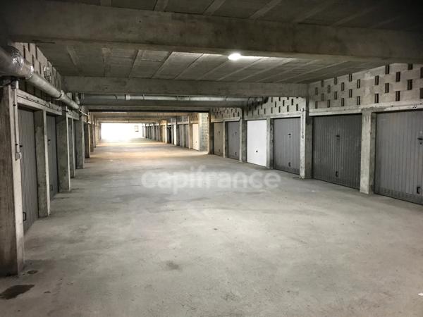 Dpt Finistère (29),BREST, PROCHE CENTRE VILLE, APPARTEMENT 159 M2, DERNIER ETAGE, TERRASSE, VUE PANORAMIQUE, VUE MER, DEUX GARAGES, DOUBLE ASCENSEURS,