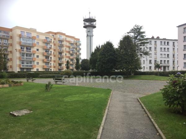 Dpt Finistère (29),BREST, PROCHE CENTRE VILLE, APPARTEMENT 159 M2, DERNIER ETAGE, TERRASSE, VUE PANORAMIQUE, VUE MER, DEUX GARAGES, DOUBLE ASCENSEURS,