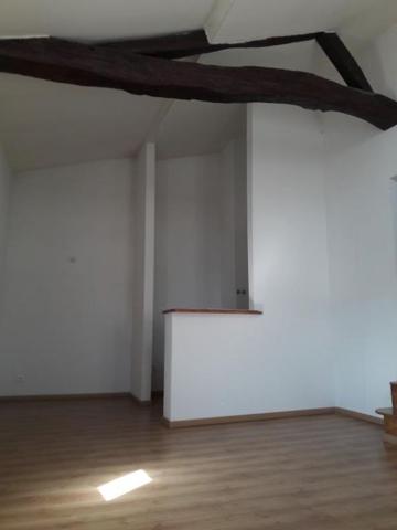 Vente appartement Saintes : 122 500 € - AJP Immobilier Saintes
