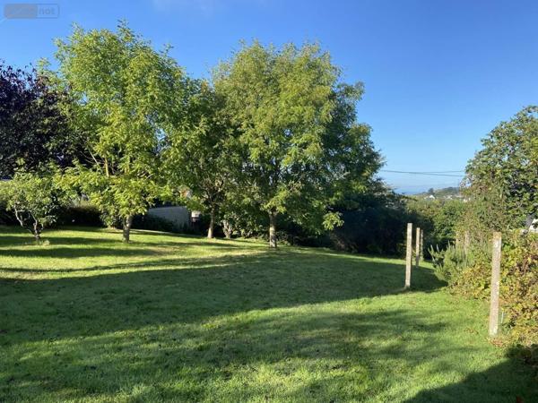 Terrain à Batir à vendre à Pléneuf-Val-André dans les Côtes-d'Armor (22370), ref : 025/2558