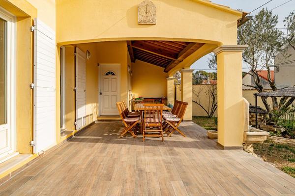 Villa Marseille 6 pièce(s) 200 m2