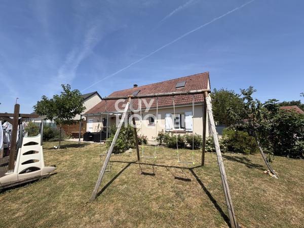 MAISON À VENDRE DE 6 PIÈCES DE 165,00 M²
