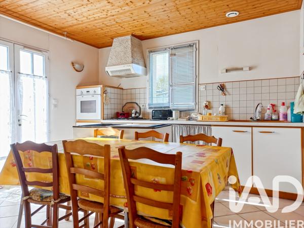 Maison à vendre 11 pièces 380 m² Saint-Mathurin