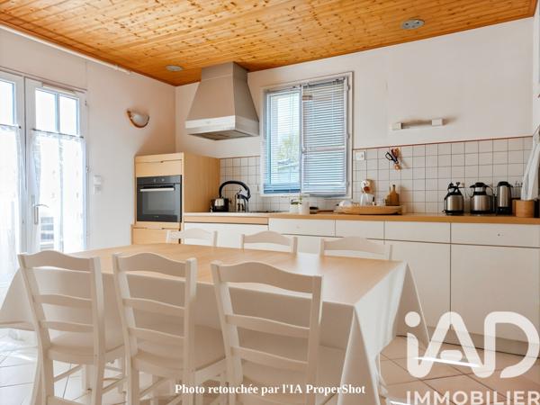 Maison à vendre 11 pièces 380 m² Saint-Mathurin