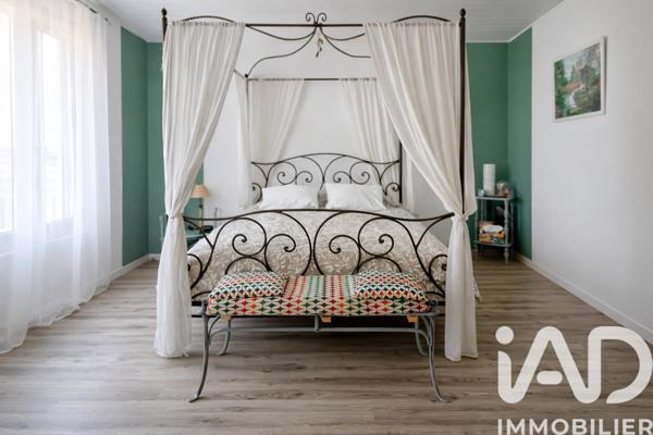 Maison à vendre 11 pièces 380 m² Saint-Mathurin