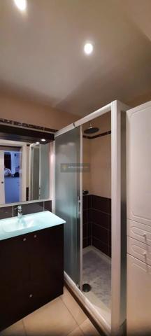 Location                                                      Appartement
                        
                     2 pièces                      49 m2                     à Saint-Aygulf