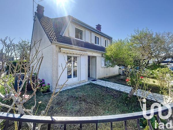 Maison à vendre 5 pièces 132 m² Vert-Saint-Denis