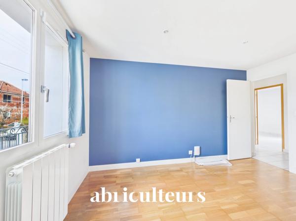 Splendide Maison de 140.0 m² Grand extérieur A visiter