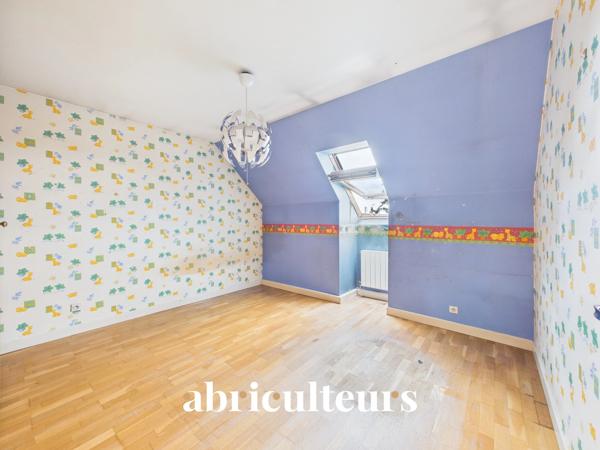 Splendide Maison de 140.0 m² Grand extérieur A visiter